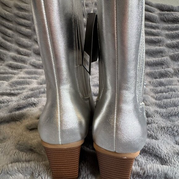 Women Go-Go Disco Glam Western Pointed Toe Block Heel Boot Silver Metallic 7 8 - Picture 7 of 12
